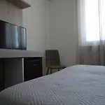 Vedesa Daire *
