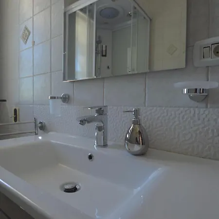 Vedesa Apartament *